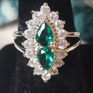 Size 9 Sterling Silver Topaz ring